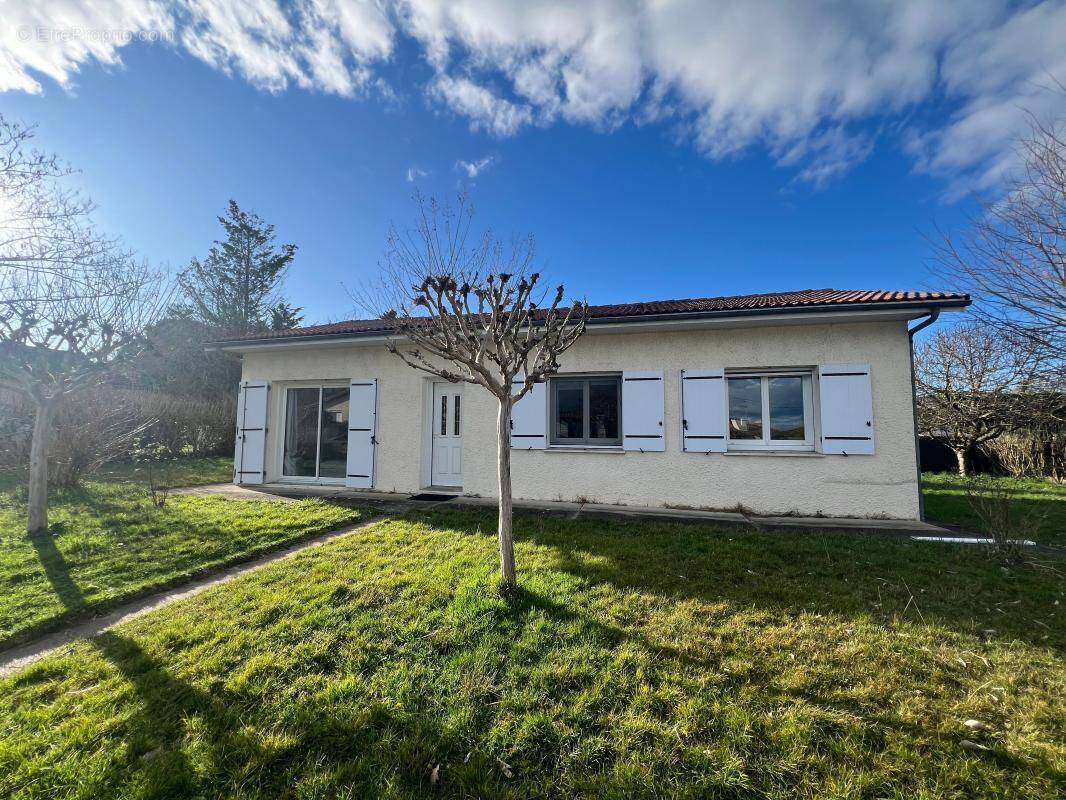 Maison à SAINT-LOUBES