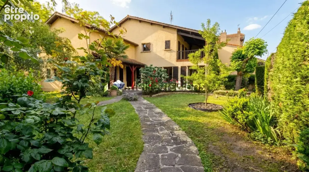 Photo Maison à Clermont-Ferrand au prix de 543 000€