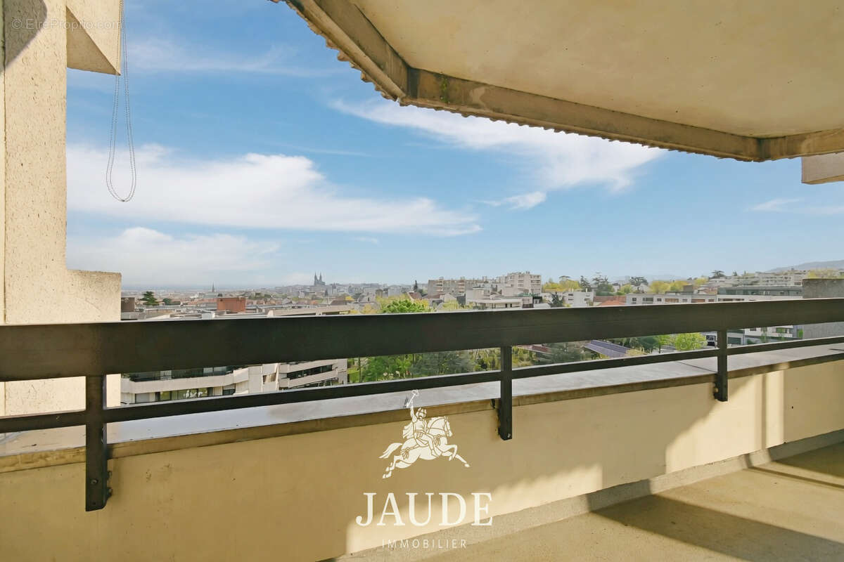 Appartement à CHAMALIERES