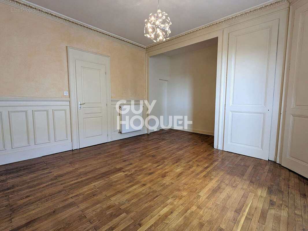 Appartement 67 m², quartier Saint Claude - photo 5