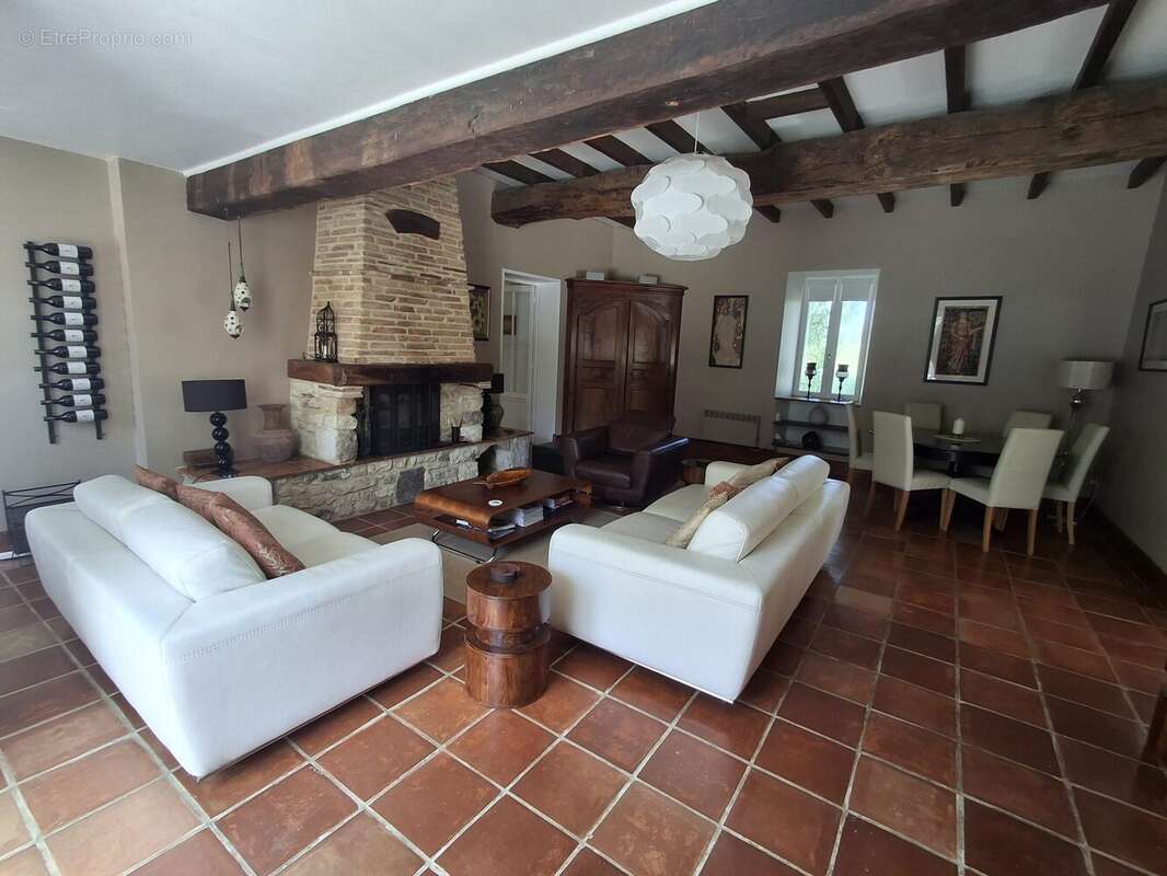 Maison à MONFLANQUIN