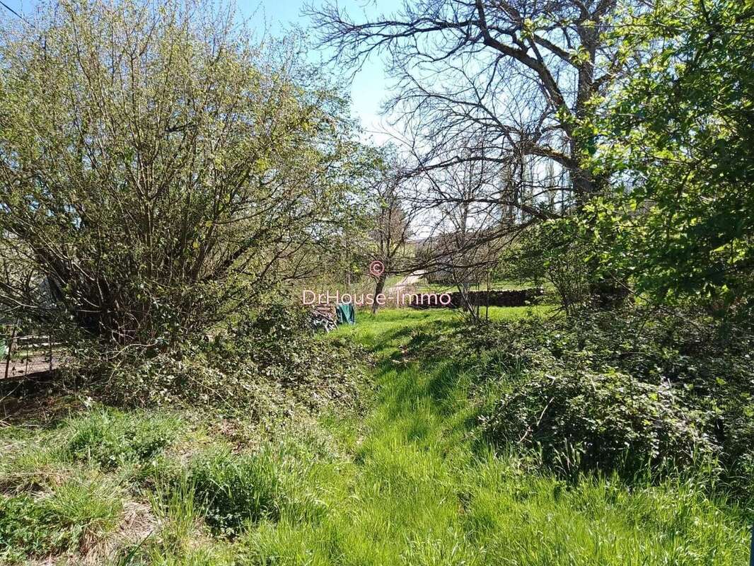 Maison à SAINT-BENIN-DES-BOIS