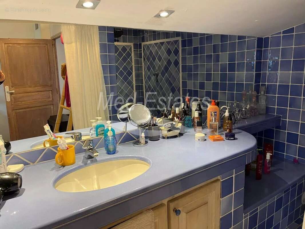 Maison à PLAN-DE-LA-TOUR