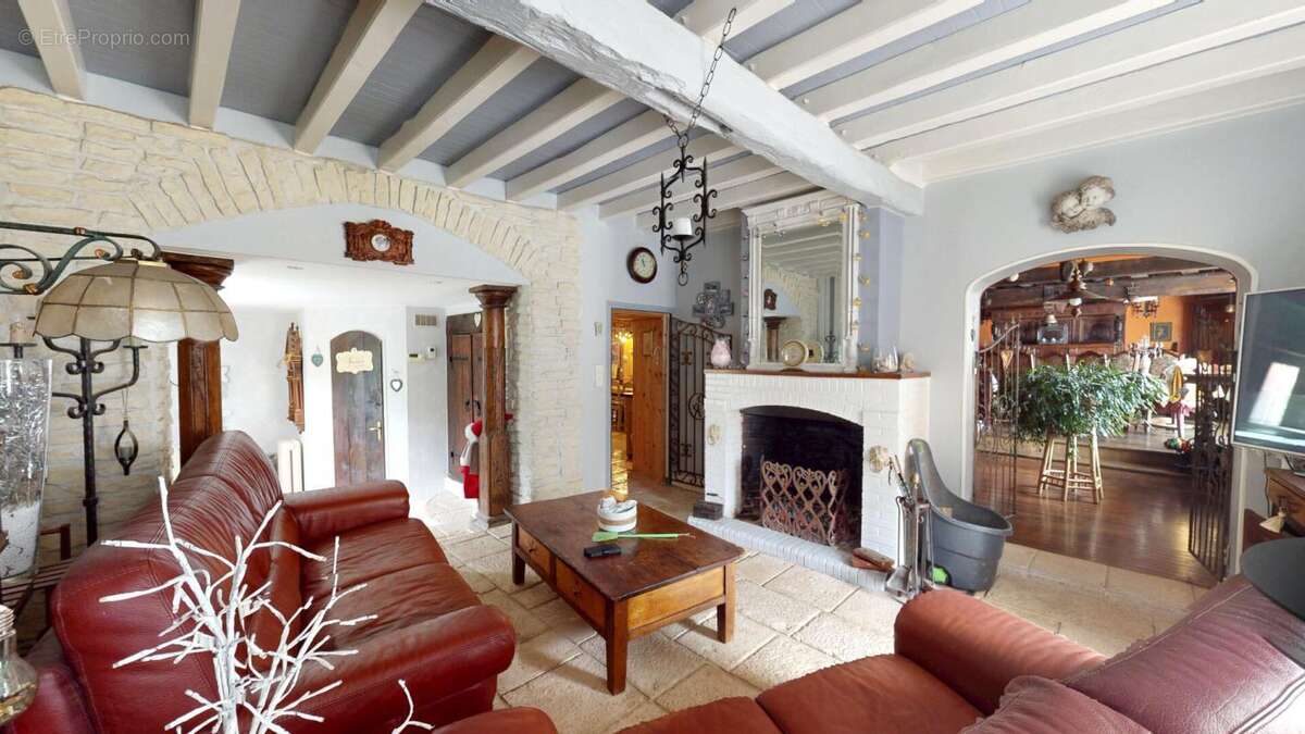 Maison à REBAIS