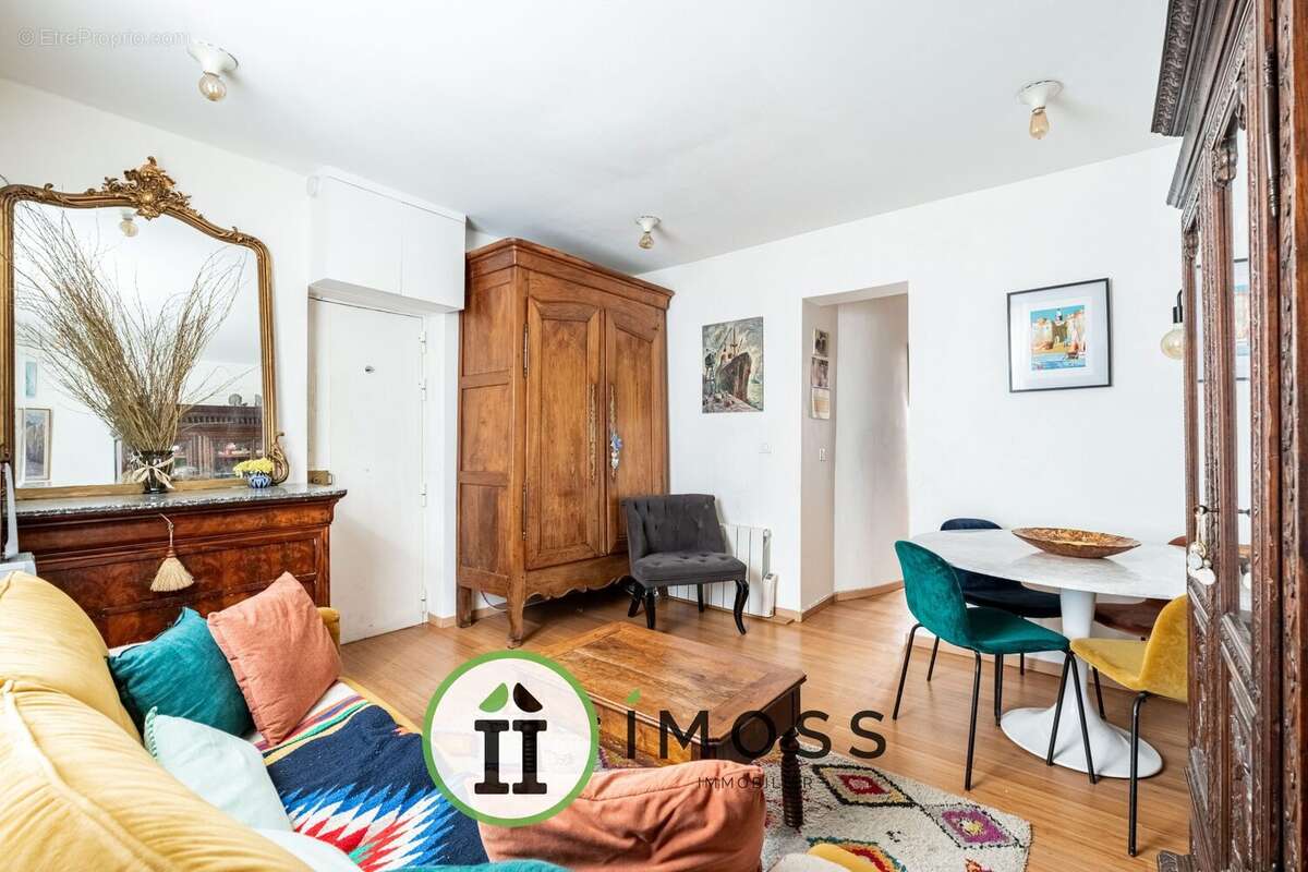 Appartement à PARIS-18E