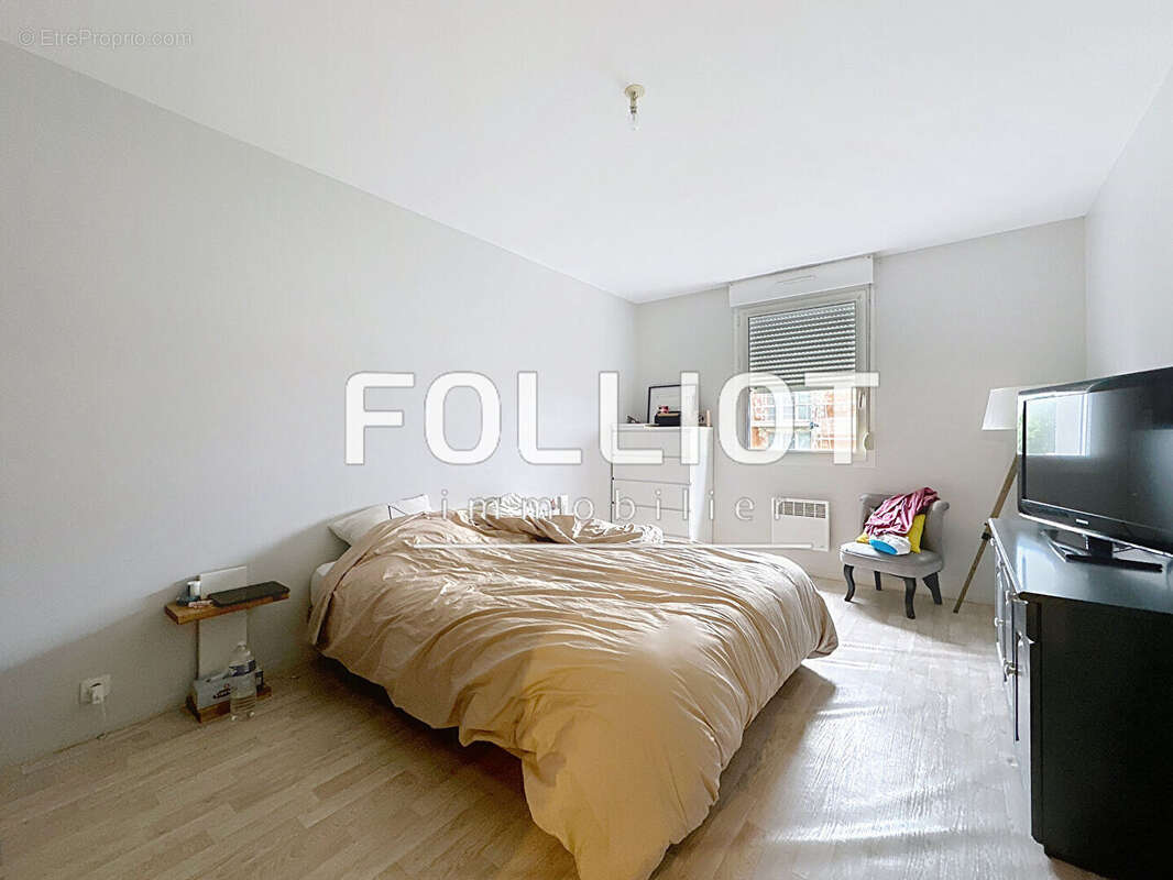 Appartement à DONVILLE-LES-BAINS