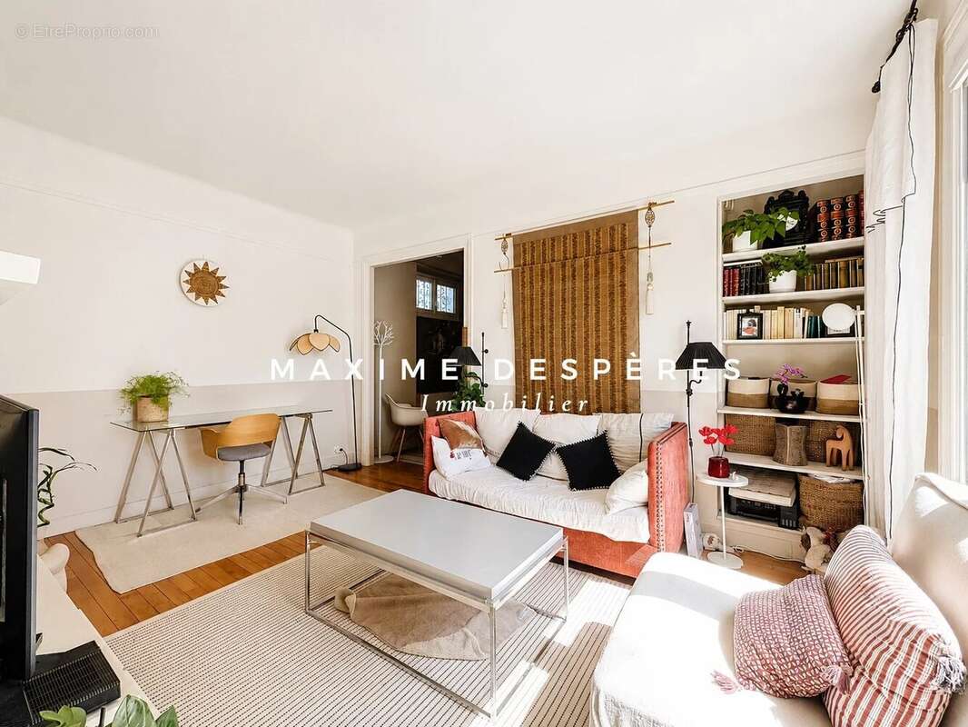 Appartement à NEUILLY-SUR-SEINE