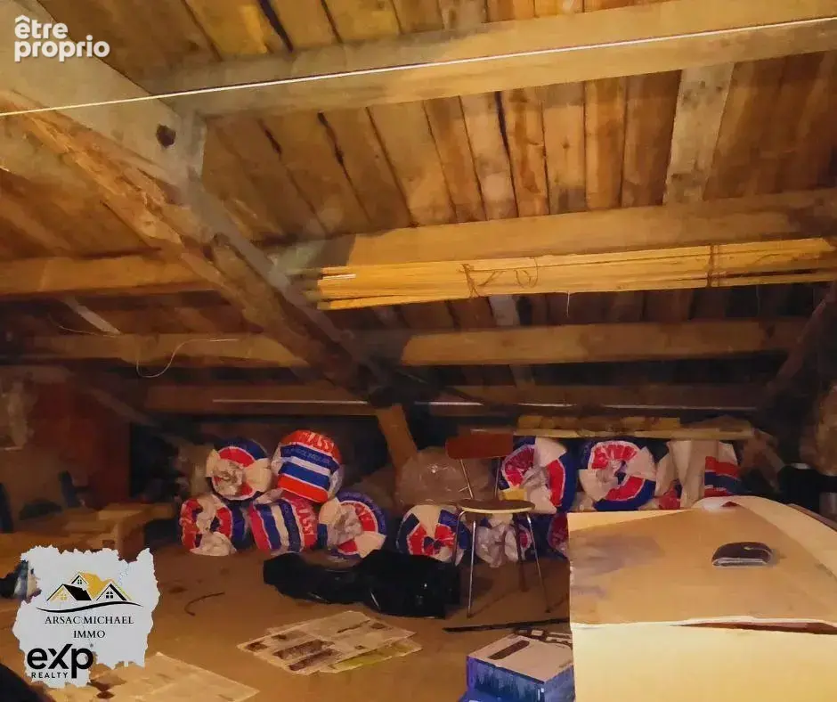 Maison 110 m² à Pradelles  - photo 6