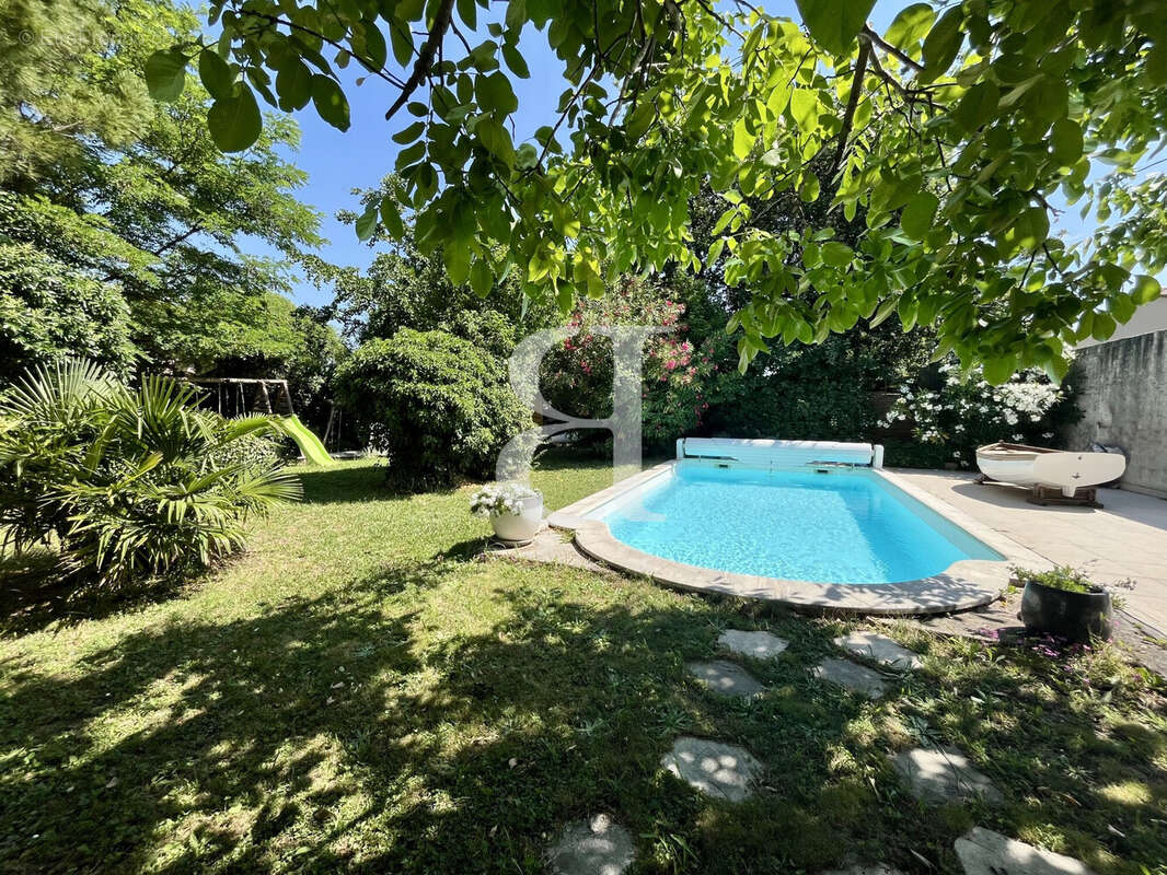 Maison à NOVES