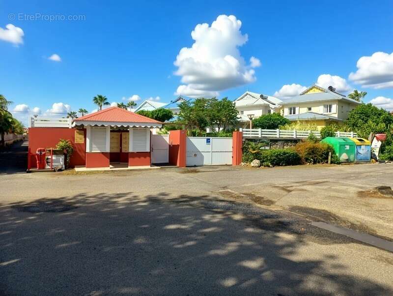 Appartement à LE MOULE