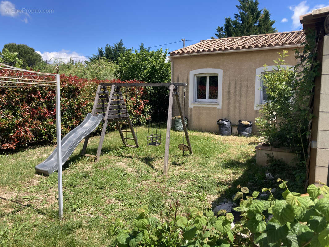 Maison à MOULES-ET-BAUCELS