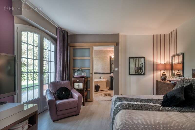 Maison à GARANCIERES