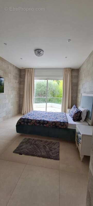Maison à MOUGINS