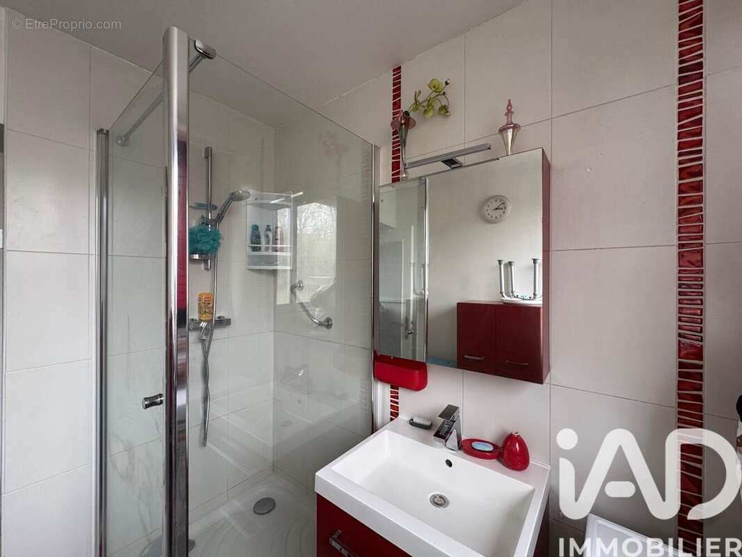 Photo 7 - Appartement à SAVIGNY-SUR-ORGE