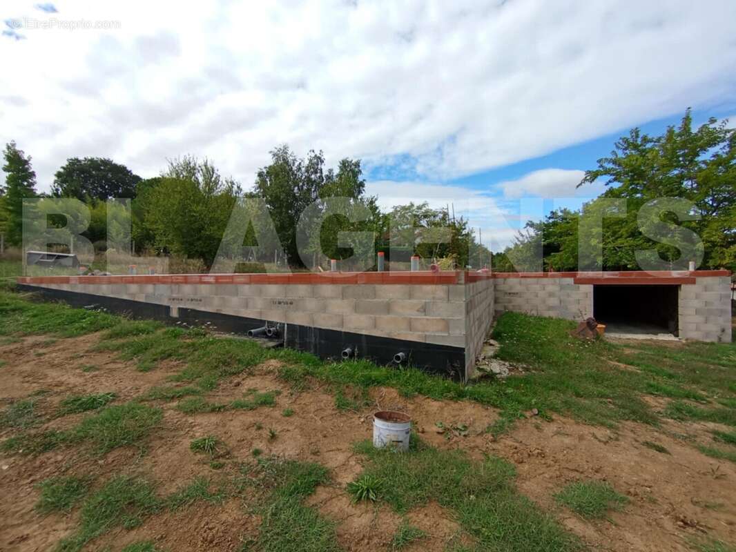 e1106986-e6f0-4443-8b7a-e709ff6e0640 - Terrain à LAVAUR