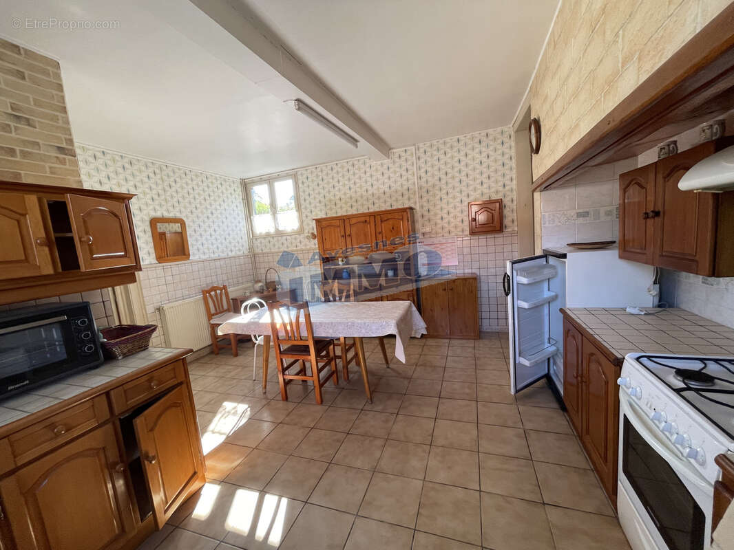 Maison à AVESNES-LE-COMTE