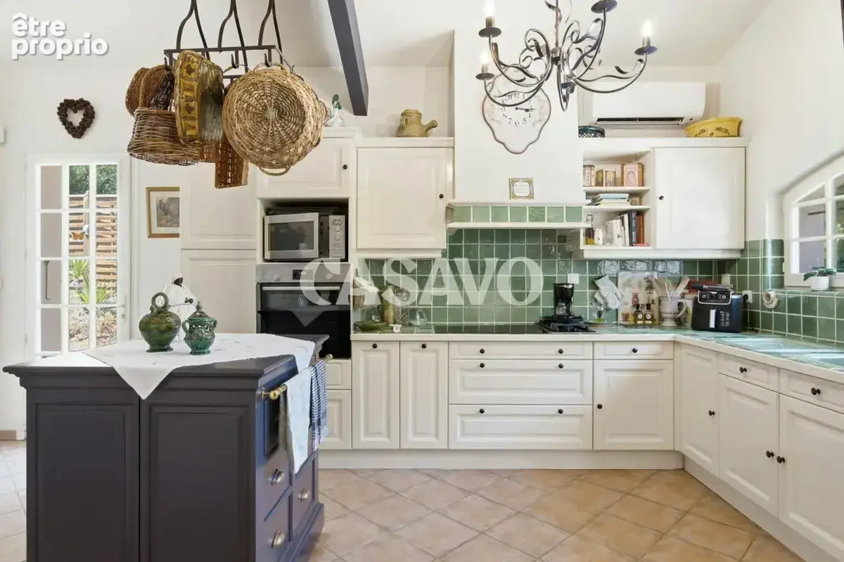 Vente Villa 8 pièces de 272m² - 13100 Saint-Marc-Jaumegarde - photo 18