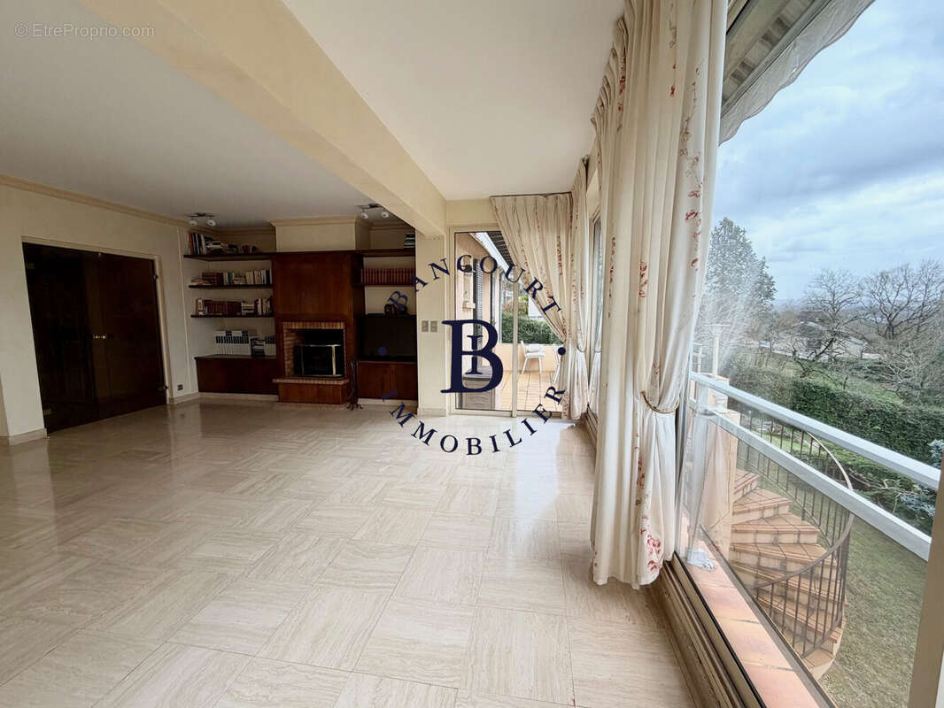 Maison à BRIVE-LA-GAILLARDE