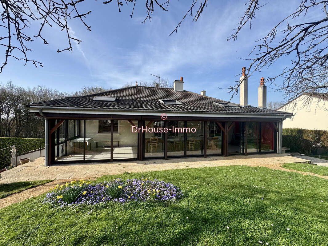 Maison à MIGNE-AUXANCES