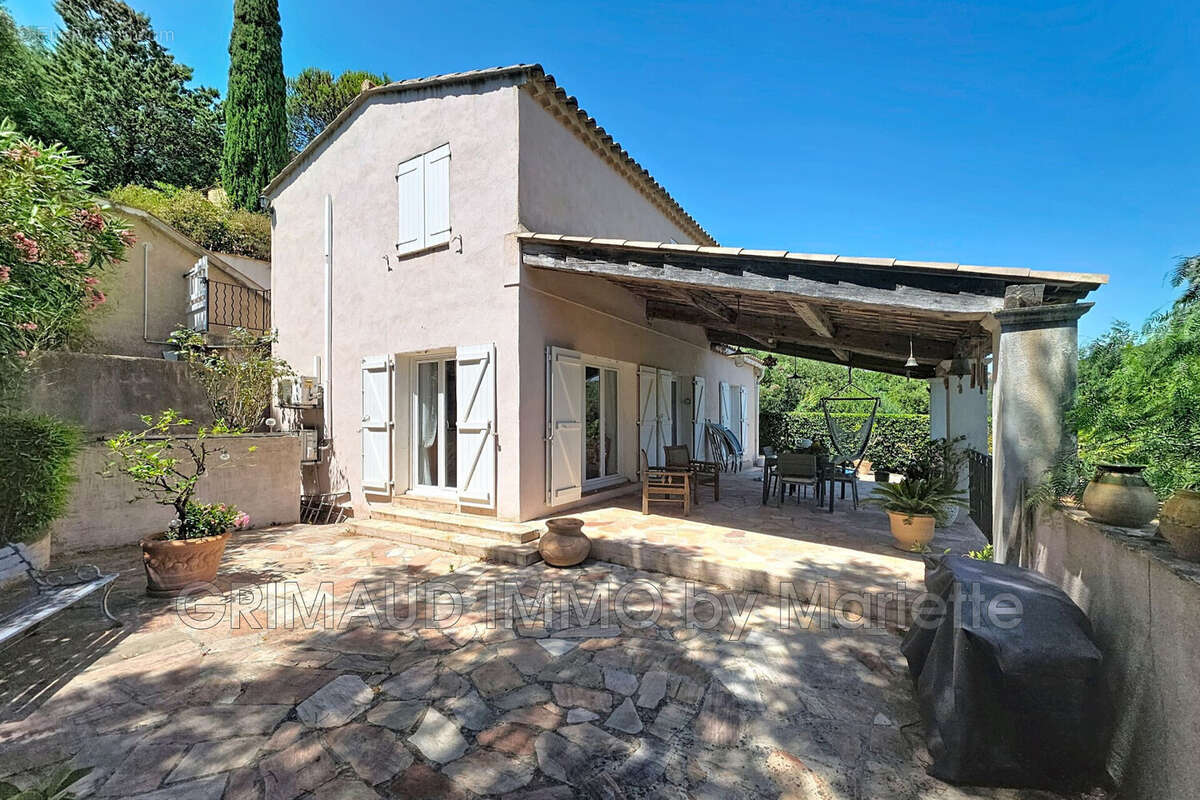 Maison à GRIMAUD