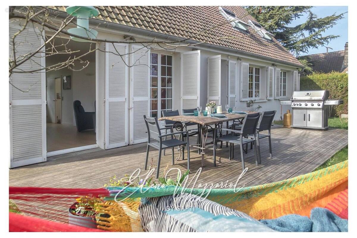 Photo 1 - Maison à VILLEPREUX