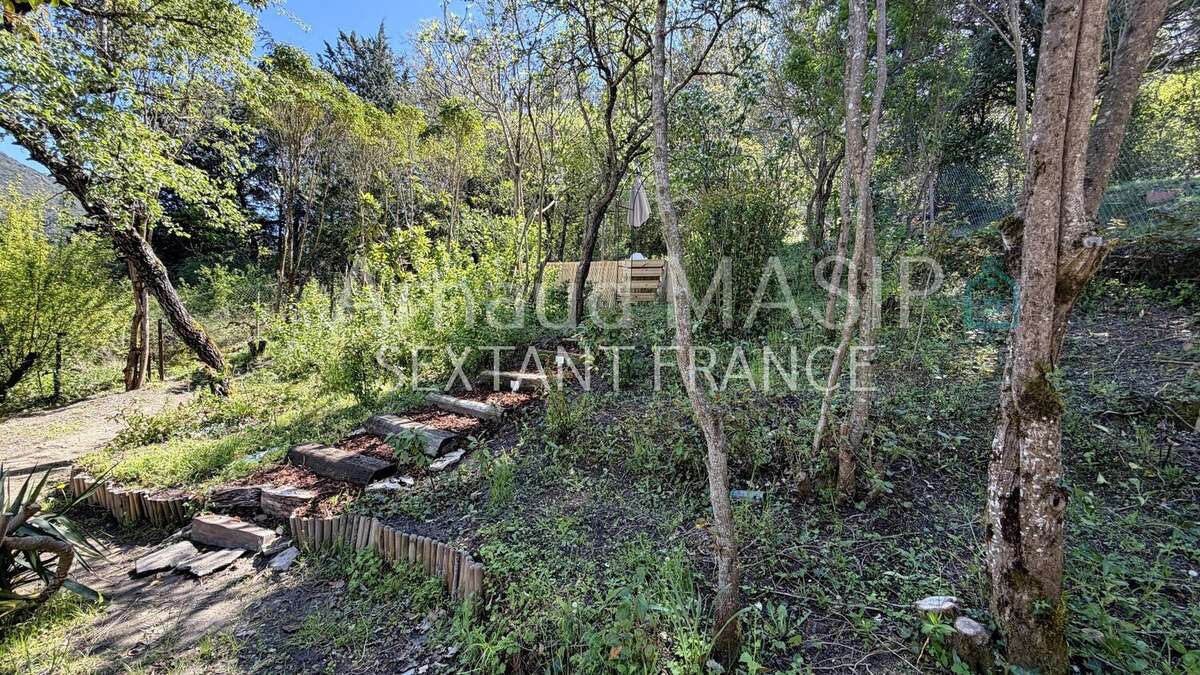 Pavillon de plain pied renove 64m² hab, jardin, terrasse, garage, cave, atelier, proche commodites - photo 20