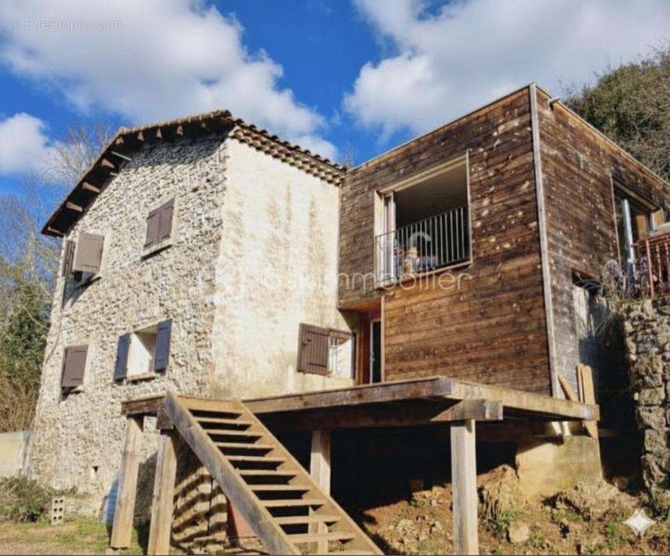 Maison à SAINT-MARTIN-DE-VALGALGUES