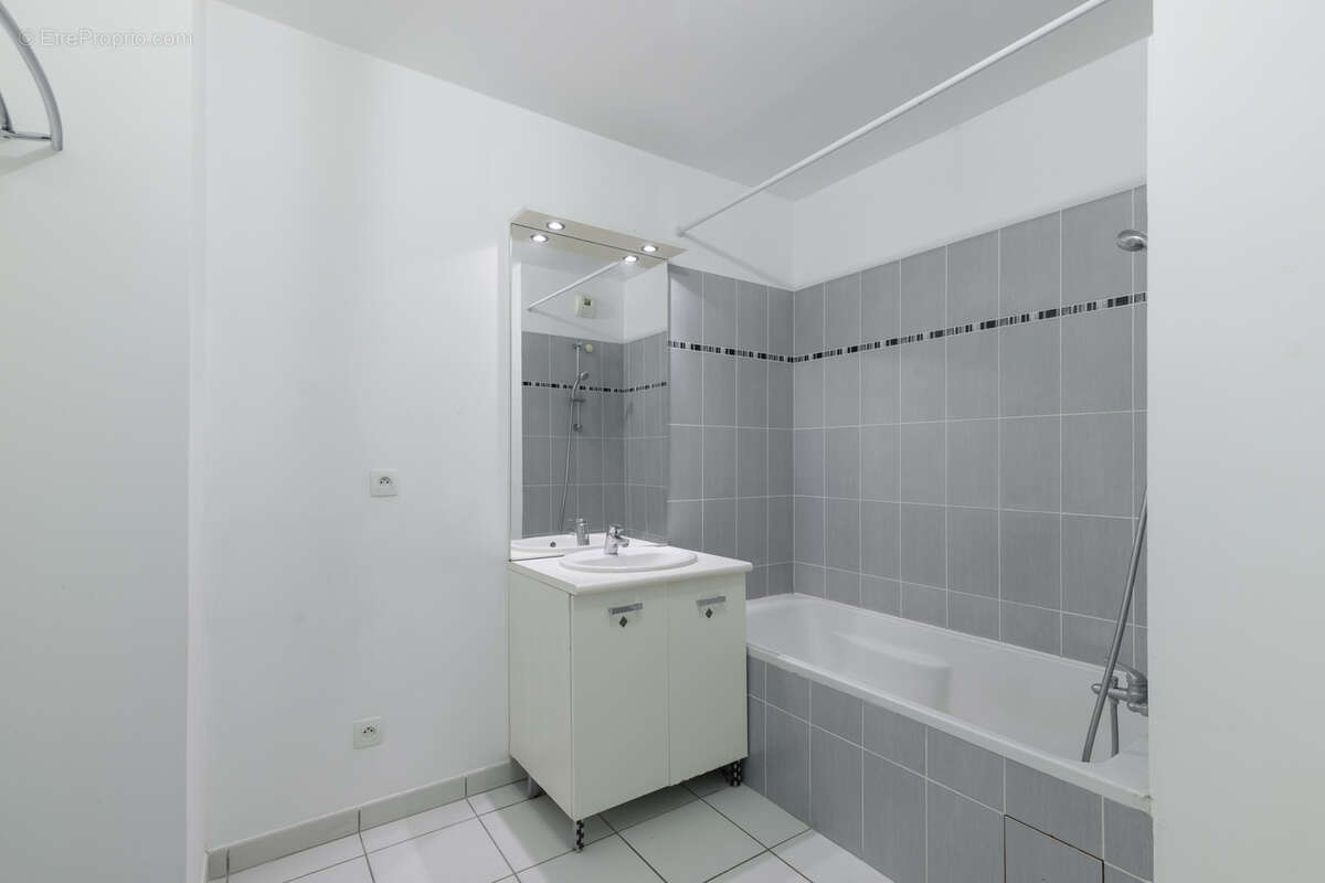 Appartement à VENISSIEUX