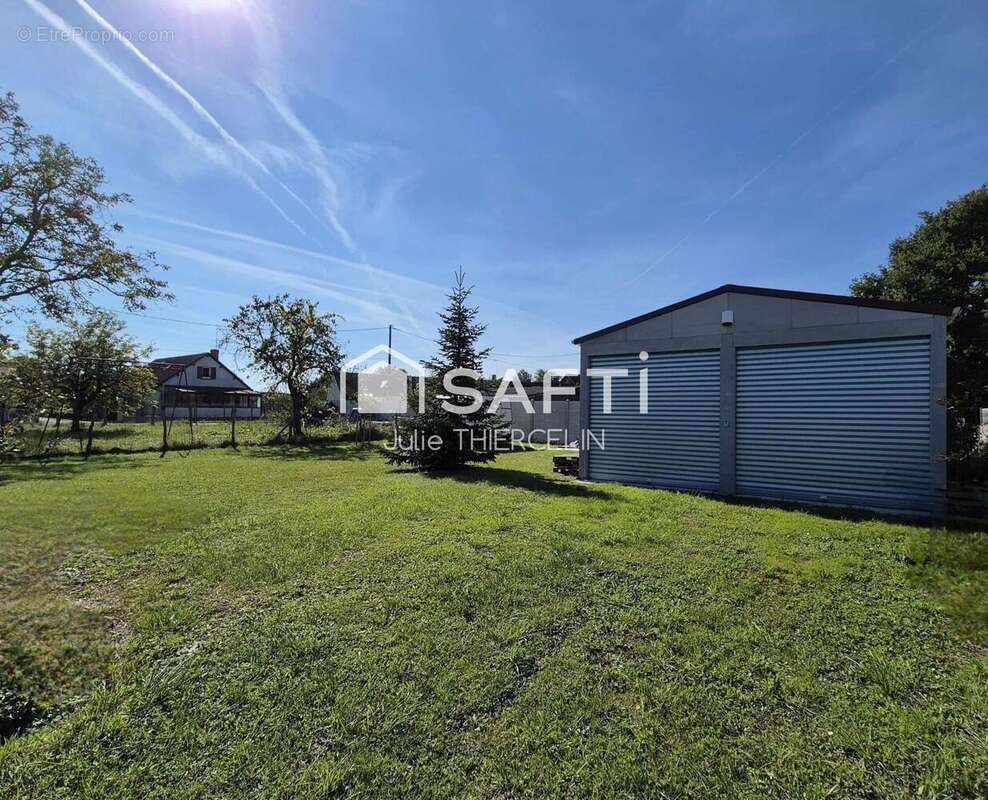 Photo 2 - Terrain à BOISCOMMUN