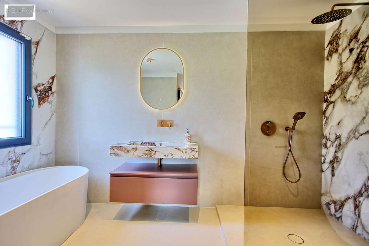 Villa contemporaine d'exception (2025)   La Crau - photo 19