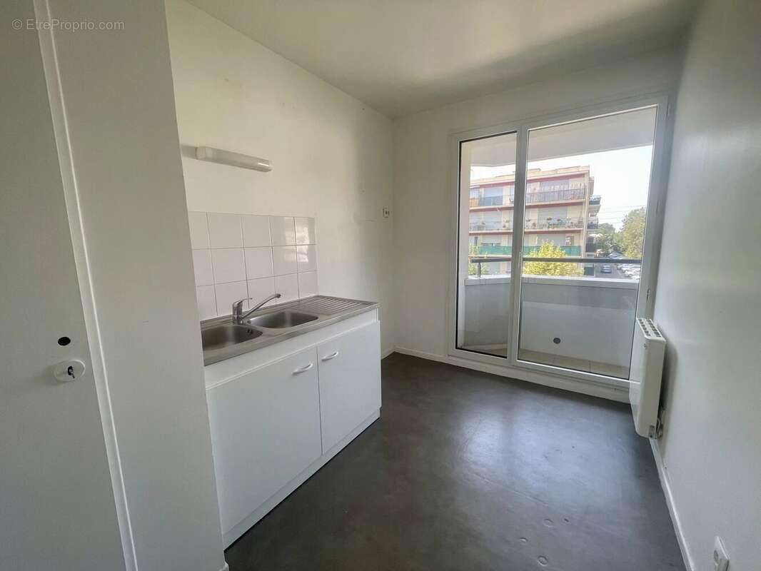 Appartement à LIVRY-GARGAN