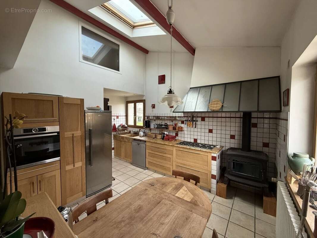 Maison à VILLEFRANCHE-SUR-SAONE