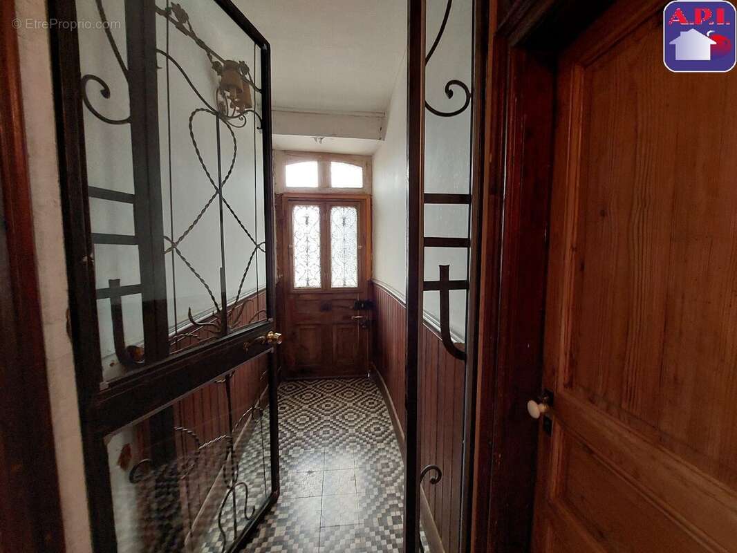 Maison 175 m² à Cazeres  - photo 8