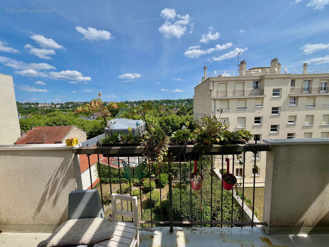 Coeur de la Varenne : appartement en dernier étage - photo 2