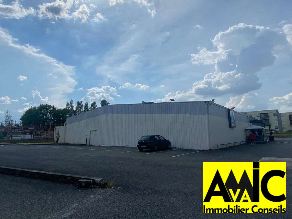 Commerce à BOULOGNE-SUR-GESSE