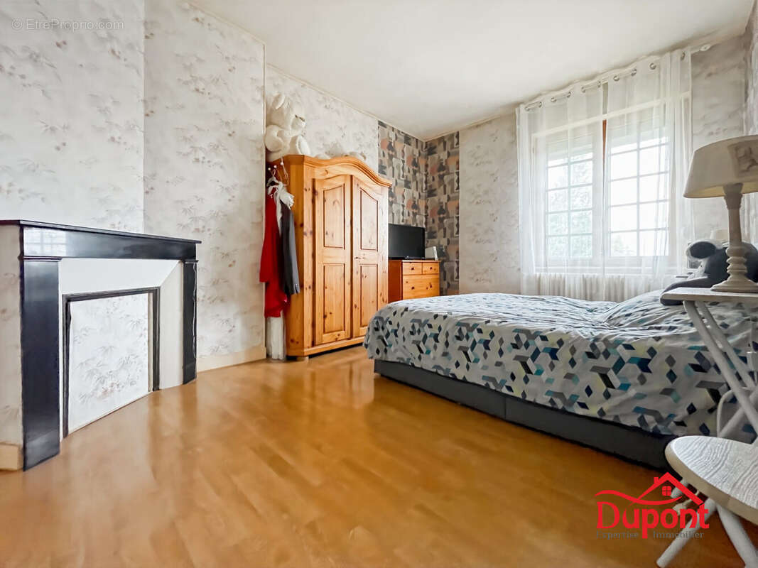 Maison à SAINT-QUENTIN