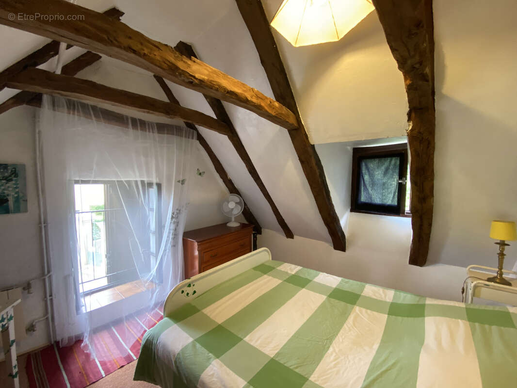 Maison à PONTCIRQ