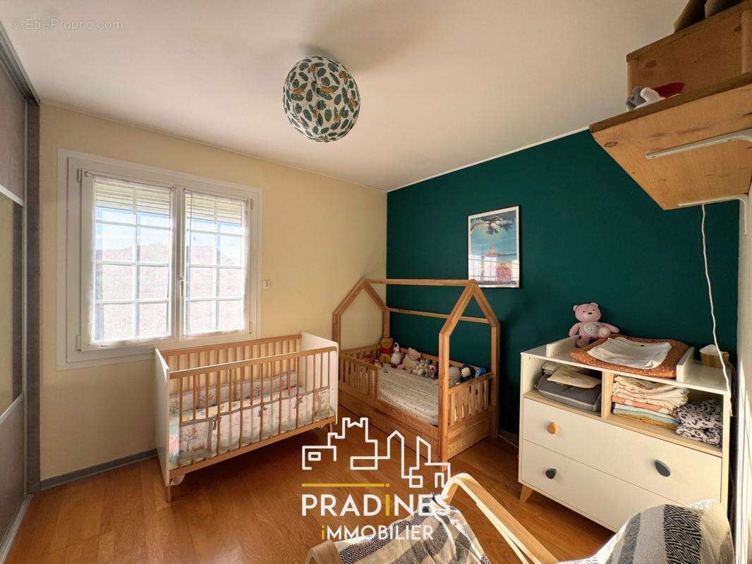 Maison à SAINT-ANDEOL-LE-CHATEAU