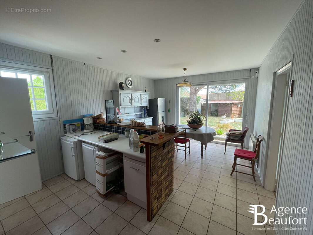 Maison La Chaize Giraud - photo 7
