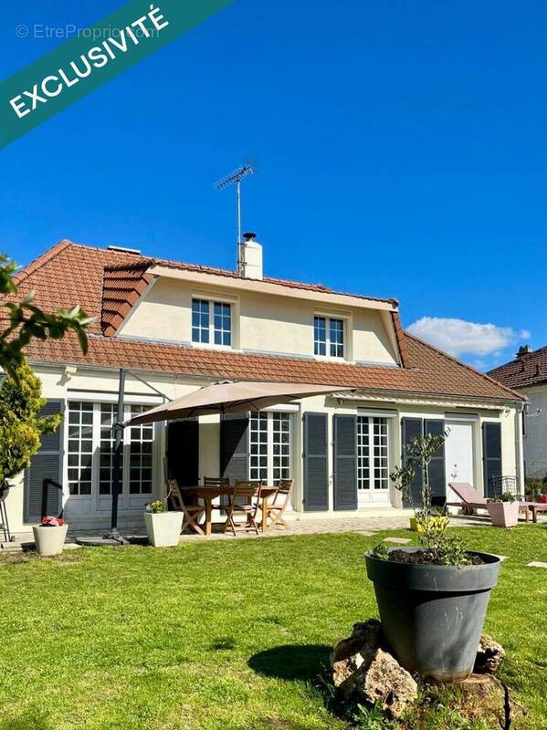 Photo 1 - Maison à LONGJUMEAU