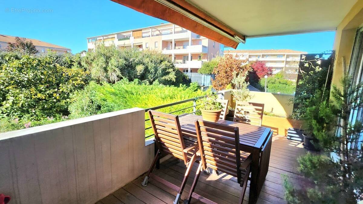 T4 / CHATEAU GOMBERT / TERRASSE / GARAGE / PARKING - Appartement à MARSEILLE-13E