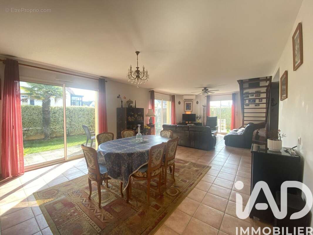 Maison 131 m² à Saint-Brevin-Les-Pins  - photo 6
