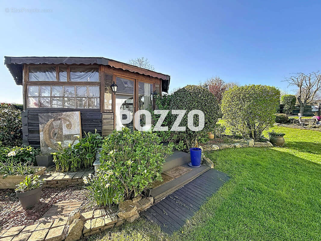 Maison à LONGUEVILLE