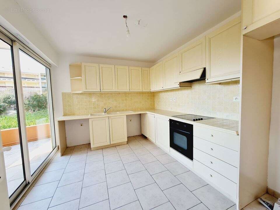 Appartement 95 m² à Le Cannet  - photo 5