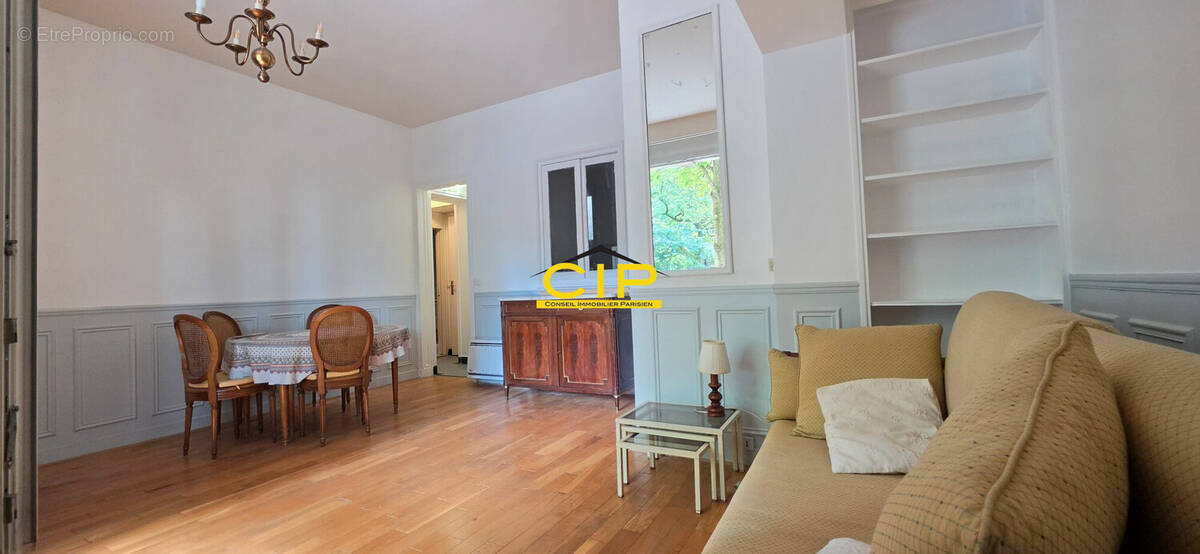 Appartement à PARIS-19E