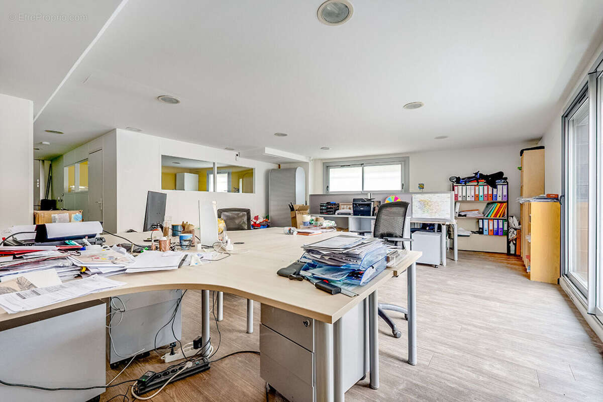 Commerce à PARIS-14E