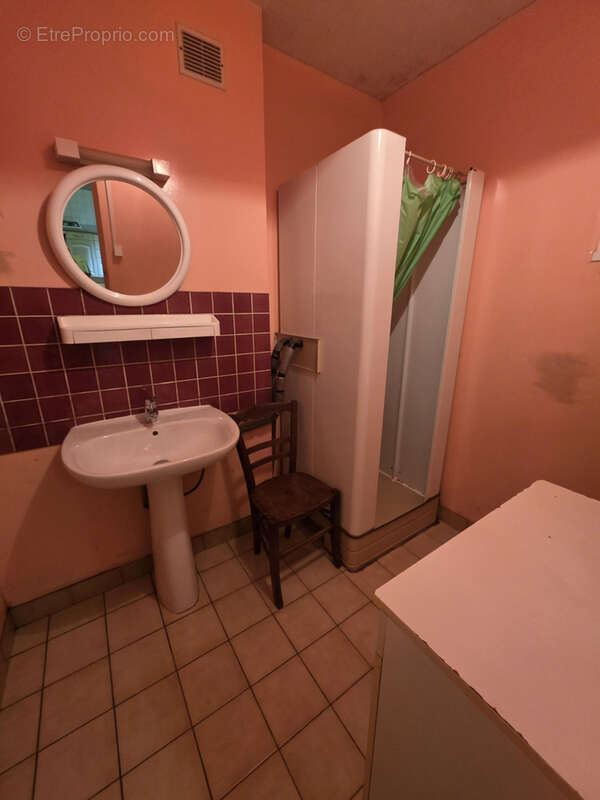 Authentique grange en pierres   Val d'Azun   Environ 150 m2 sur 4 000 m2 de terrain - photo 11