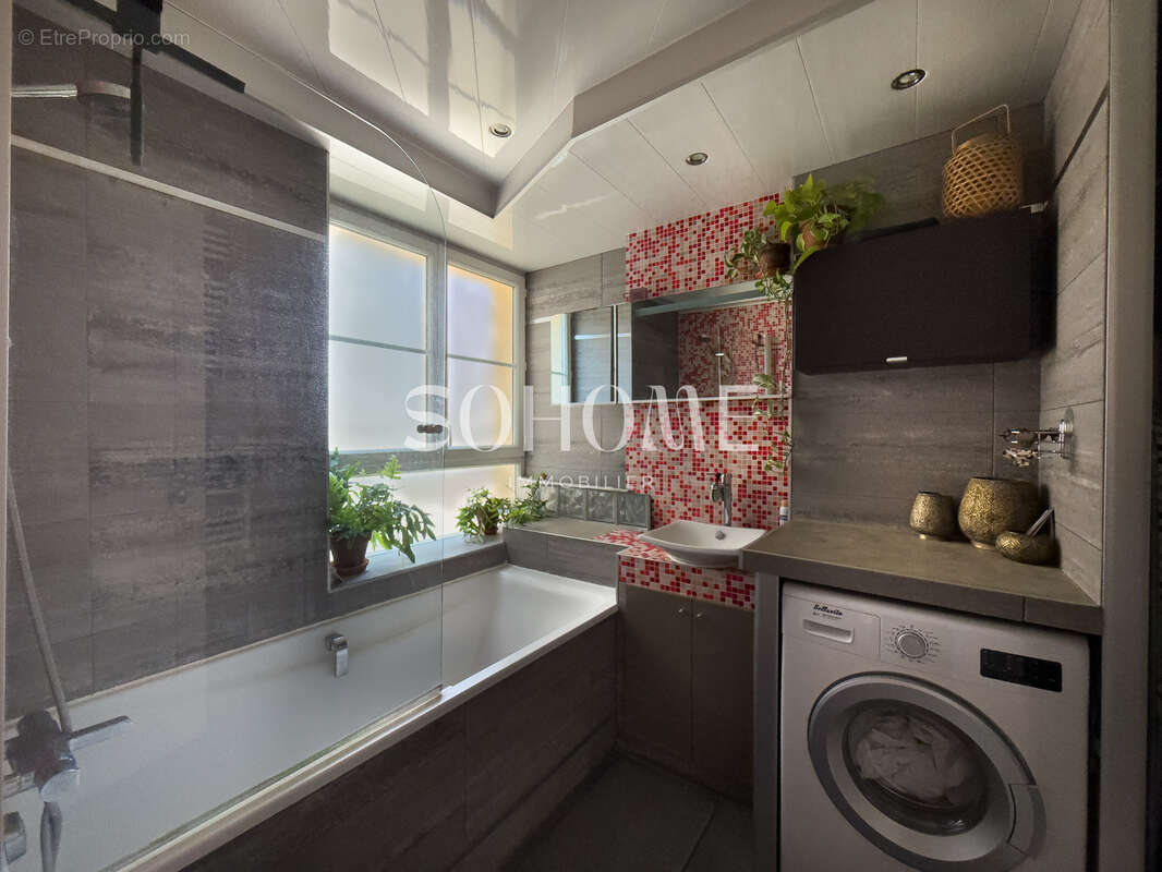 Appartement 61 m² à Reims  - photo 9