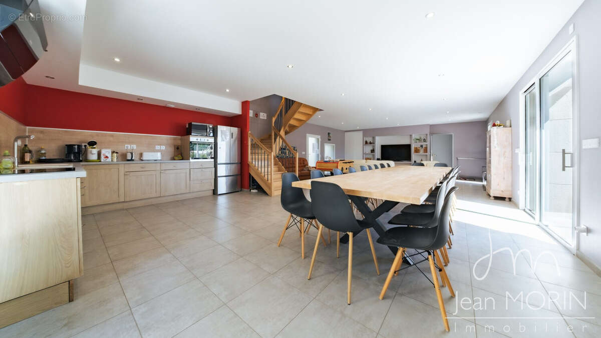 Maison à ALLEX