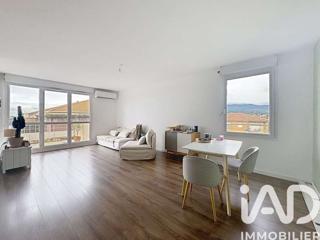 Photo 3 - Appartement à MARSEILLE-13E